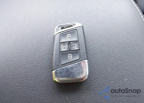 2021 Volkswagen Atlas Cross Sport 3.6L V6 Se W/Technology z USA, uszkodzony, nr VIN 1V2JE2CAXMC201493